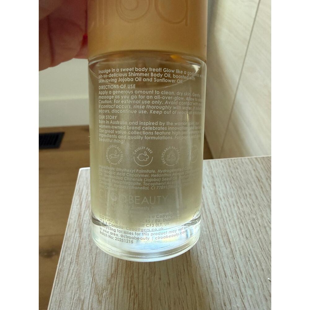 $40 Ciroa Vanilla-icious Shimmer Body Oil 3.3 oz Glow Oil Hydrating Australian - Picture 4 of 4